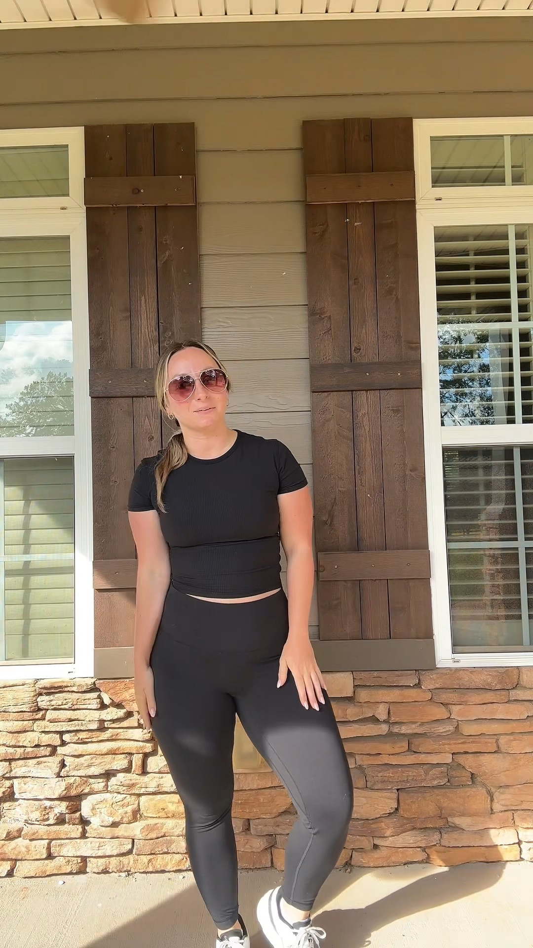 Everyone: talk slower 
Me: 

#lululemon #onncloud #outfit #ootd #courtsfitcheck @lululemon

#LTKootd #LTKMidsize #LTKActive