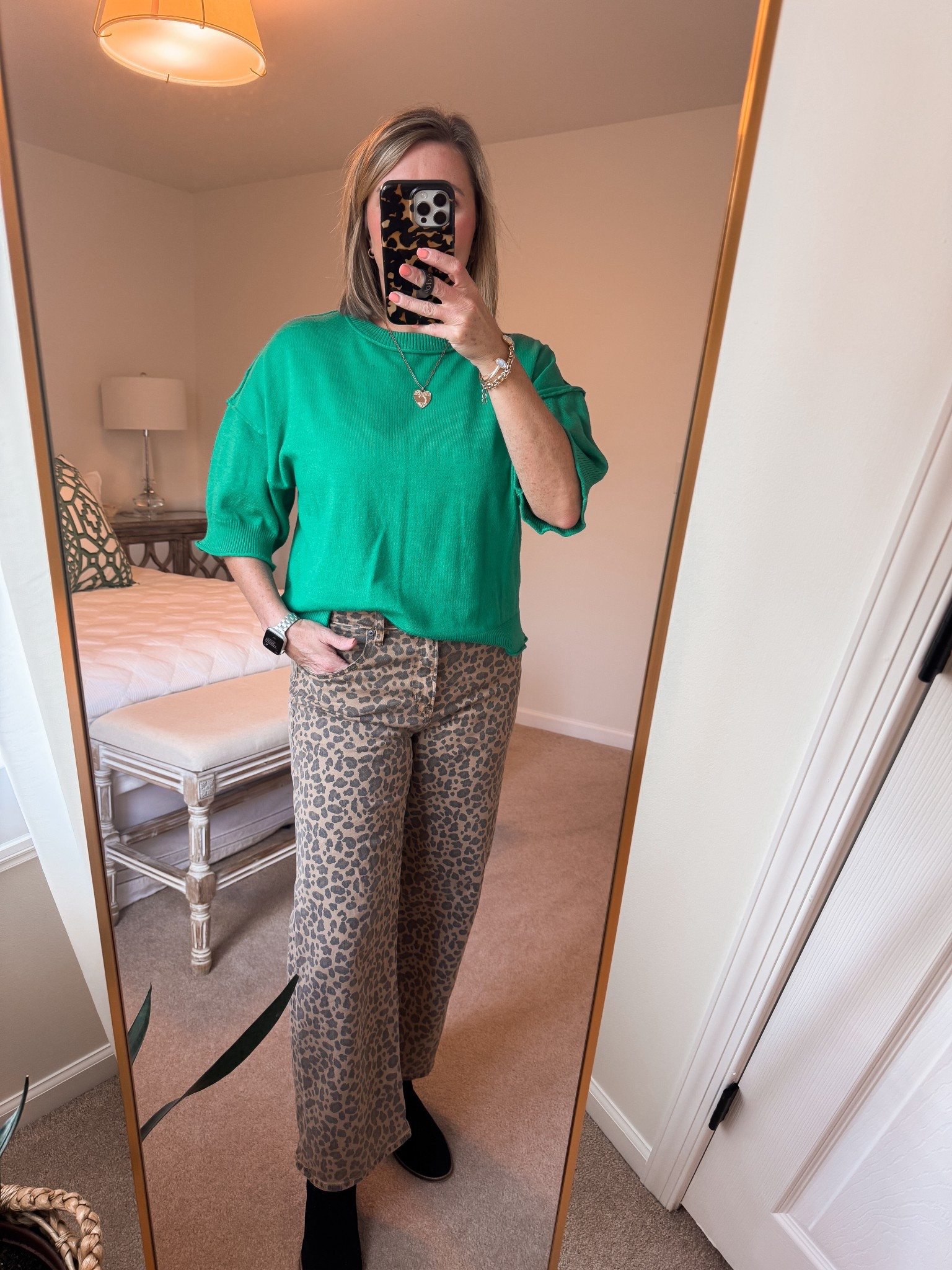 Green with leopard, yes please!

#LTKStyleTip