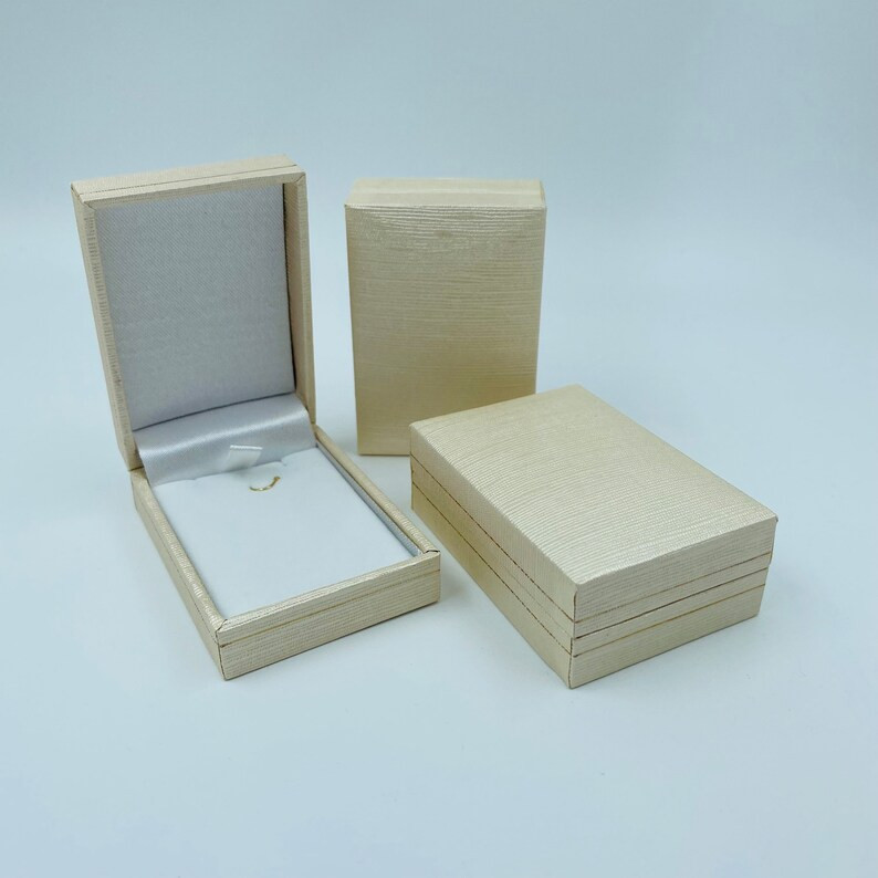 Real 14k Solid Gold Minimal Tennis Racket Necklace, Dainty Gold Tennis Racket Necklace, Tiny Gold... | Etsy (US)