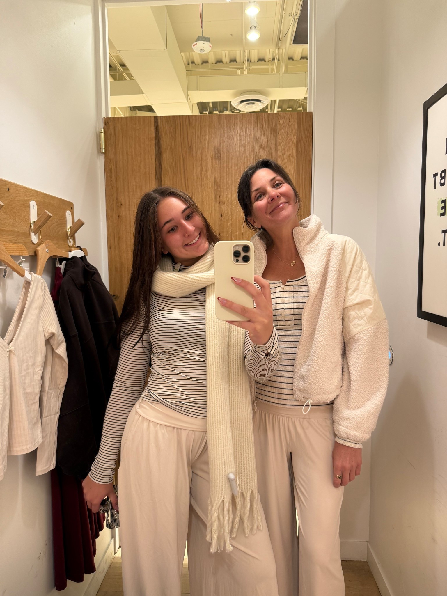 Seriously some of the most comfy pants I’ve ever worn, on Black Friday sale! 