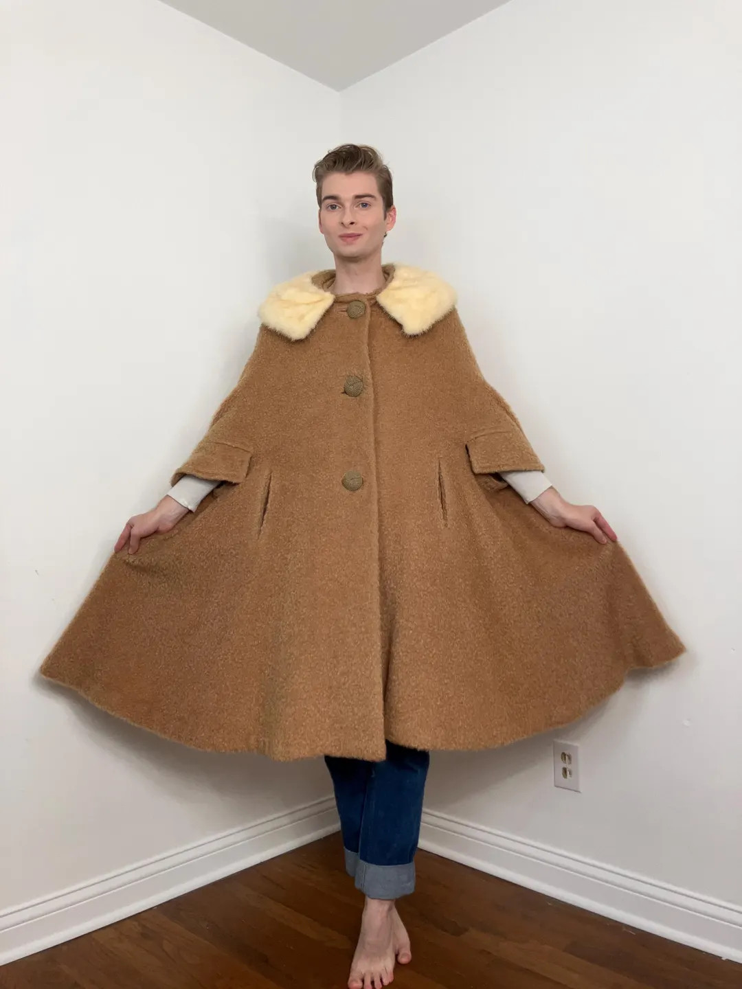 60s Mohair Blend Cape With Mink Fur Collar - Etsy | Etsy (US)