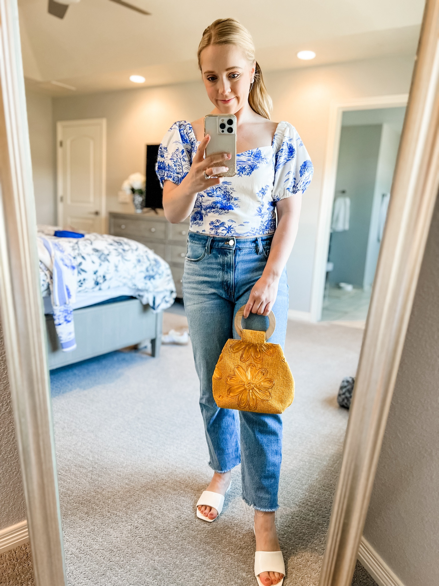 Still a few sizes left in this spring puff sleeve top! Wearing a strapless bra and fits true to size. 

Spring outfit, spring fashion, date night, petite, petite outfit, crop top, puff sleeve, spring outfits. 

#LTKSeasonal