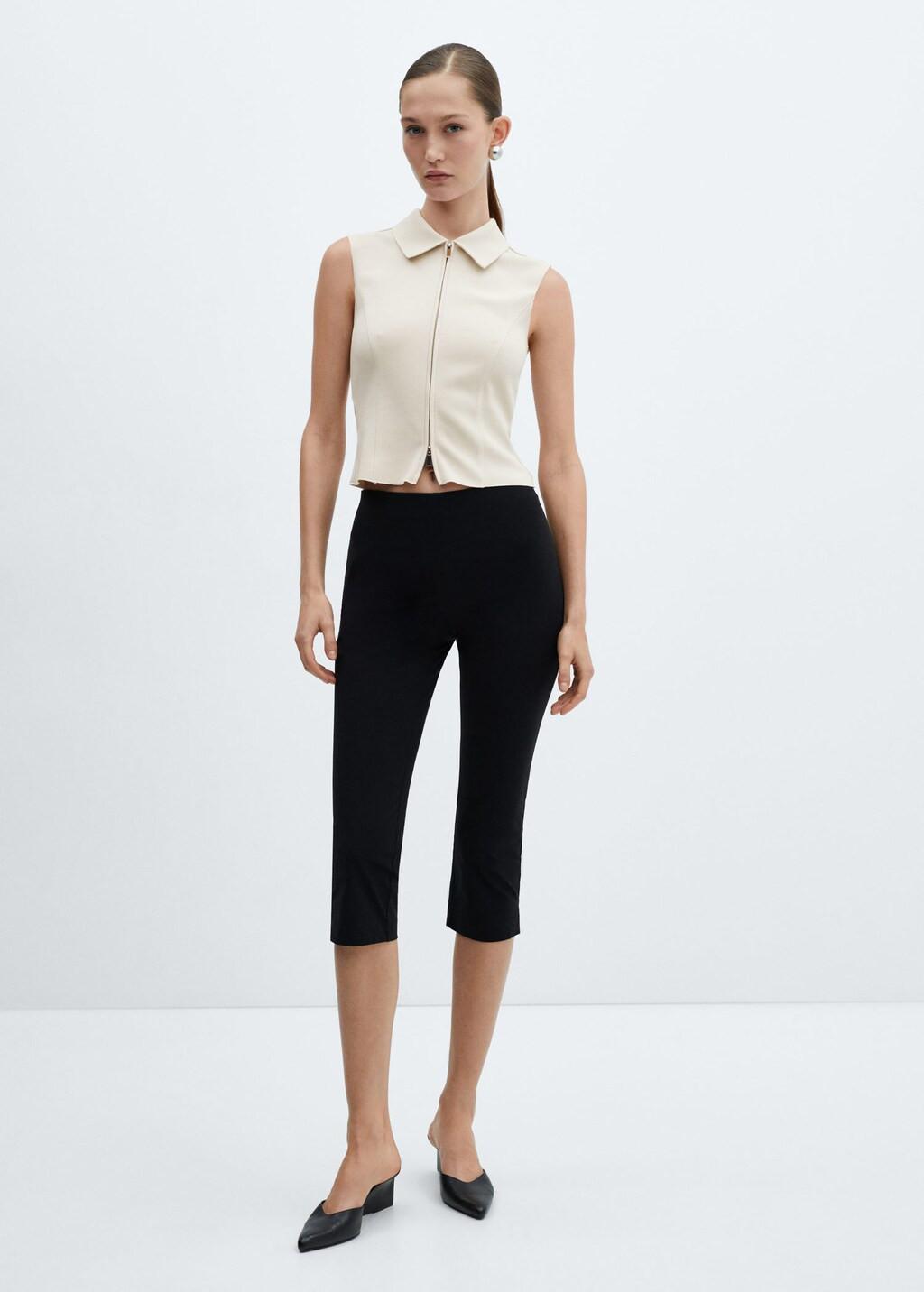 Crop top with zip -  Women | Mango United Kingdom | MANGO (UK)
