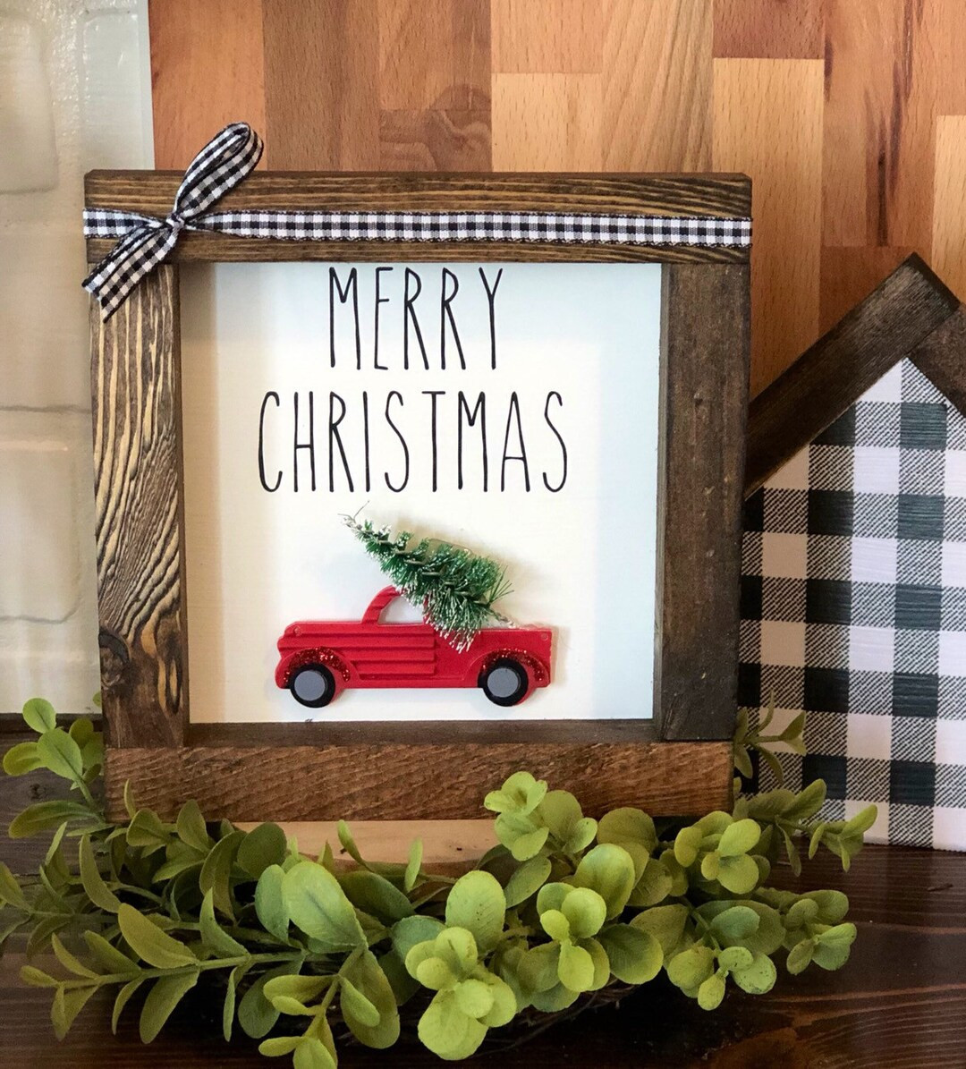 Red Merry Christmas Farmhouse Truck Sign Decor - Etsy | Etsy (US)
