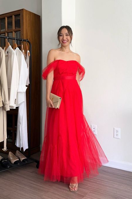 Formal red dress for special occasions

• dress - runs big, recommend sizing down, wearing US 2 

Classic dress / red dress / special occasions / formal dress / holiday

#LTKwedding #LTKstyletip #LTKHoliday