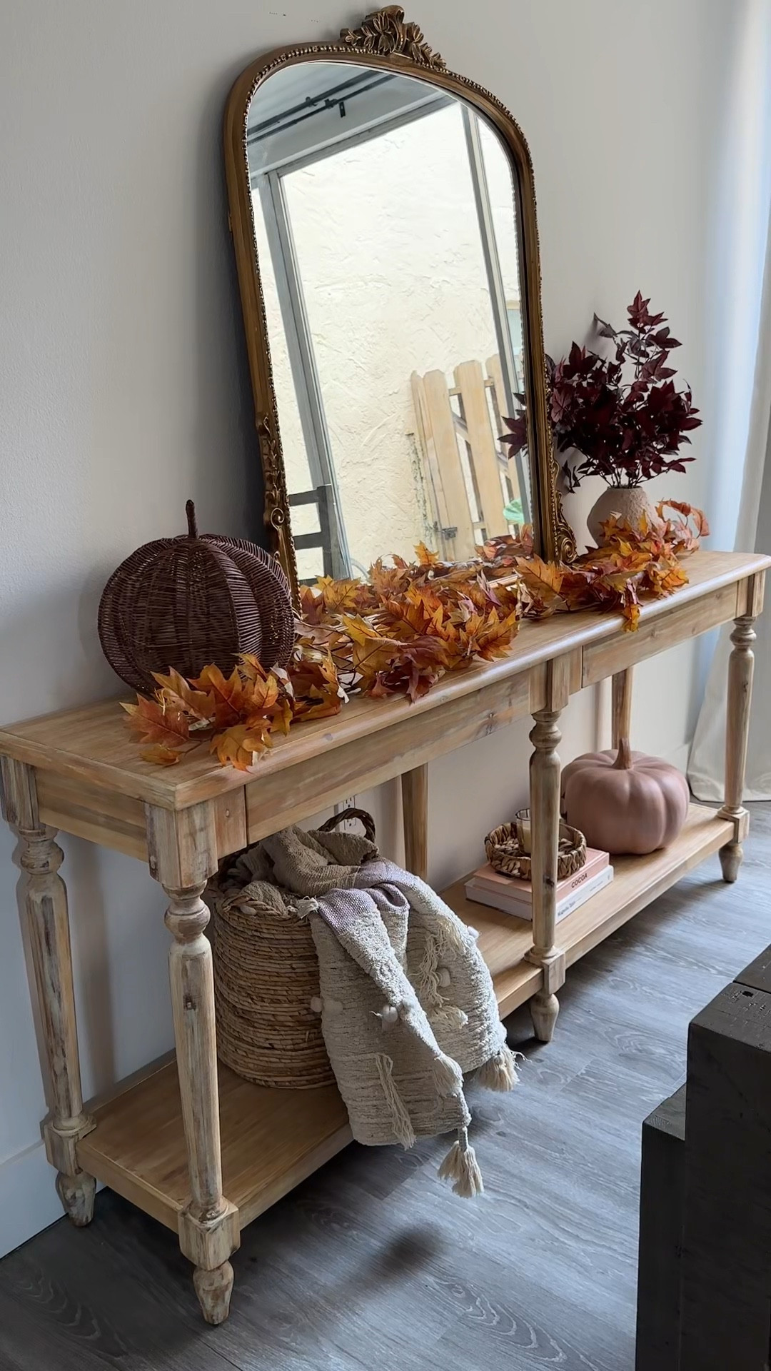 🍂Fall Console Decor🍁

#LTKHome #LTKSeasonal #LTKStyleTip