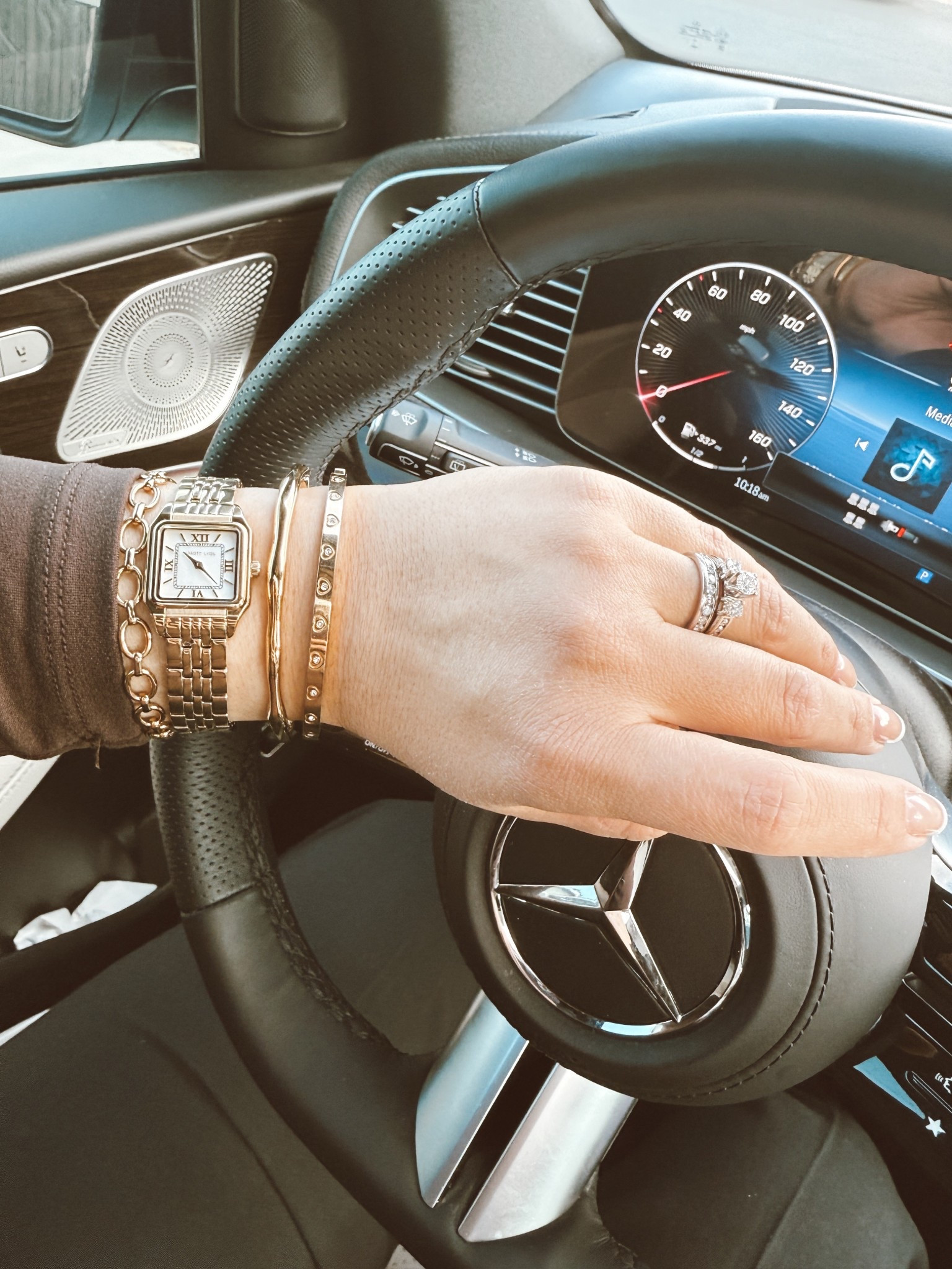 Bracelet stack of the day  🤎 #abbottlyon @abbottlyon 

#LTKSaleAlert #LTKSeasonal #LTKSpringSale