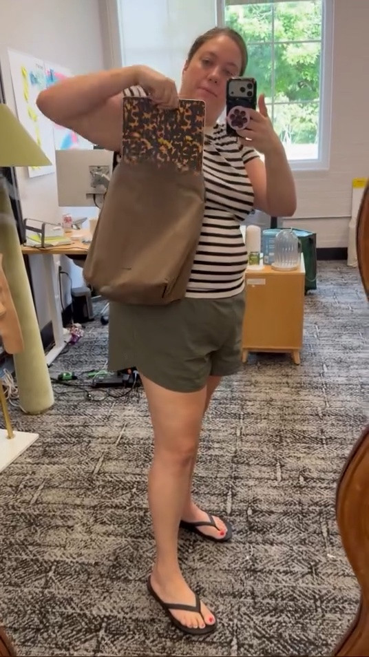 This Vee Collective tote that I LOVE is on sale at Saks for 25% off ($335 ➡️ $251), plus free shipping with code SHIPSAKS. I love this tote because it’s so lightweight but fits a LOT (including my laptop!), and it still looks stylish and chic.

Linked the shorts and shirt too because they’re both great for everyday wear and I got multiple requests last time I posted this video! :)

#LTKSaleAlert #LTKWorkwear #LTKPlusSize