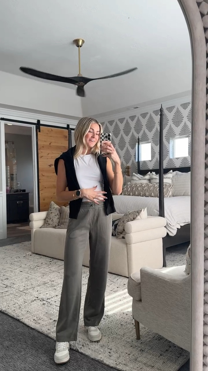 Today’s airport OOTD!

#LTKFindsUnder50 #LTKStyleTip #LTKTravel