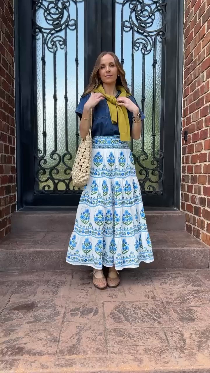 Monday OOTD
Loving this @Anthropologie skirt, linked more affordable options too!