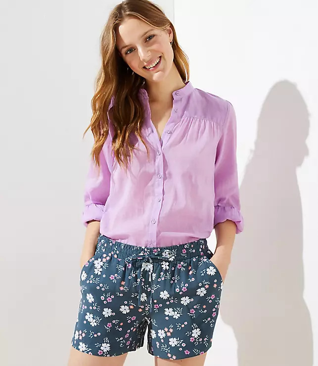 Crepe Fluid Drawstring Shorts | LOFT