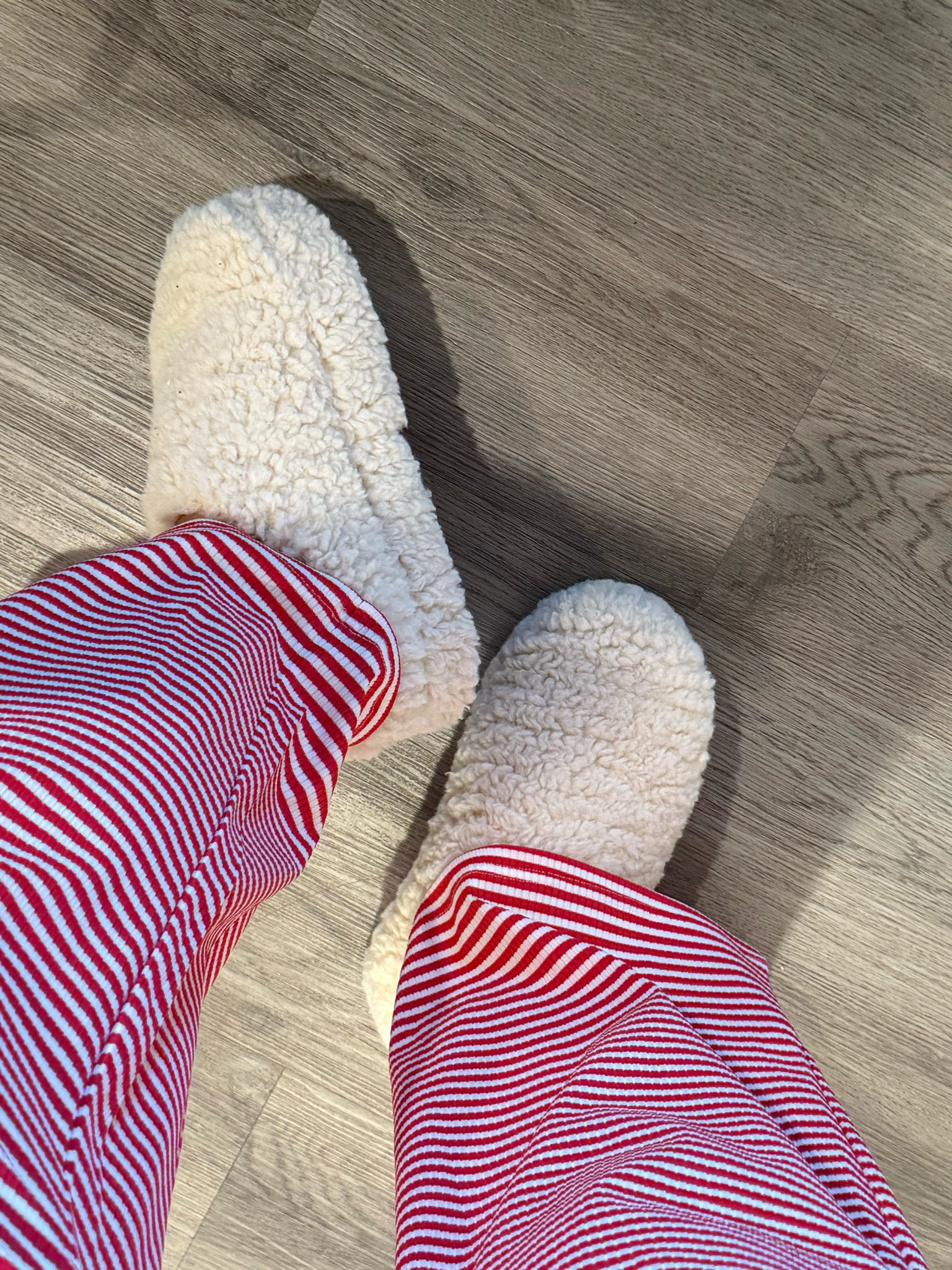 The comfiest slippers, feel like a cloud 

#LTKFindsUnder100