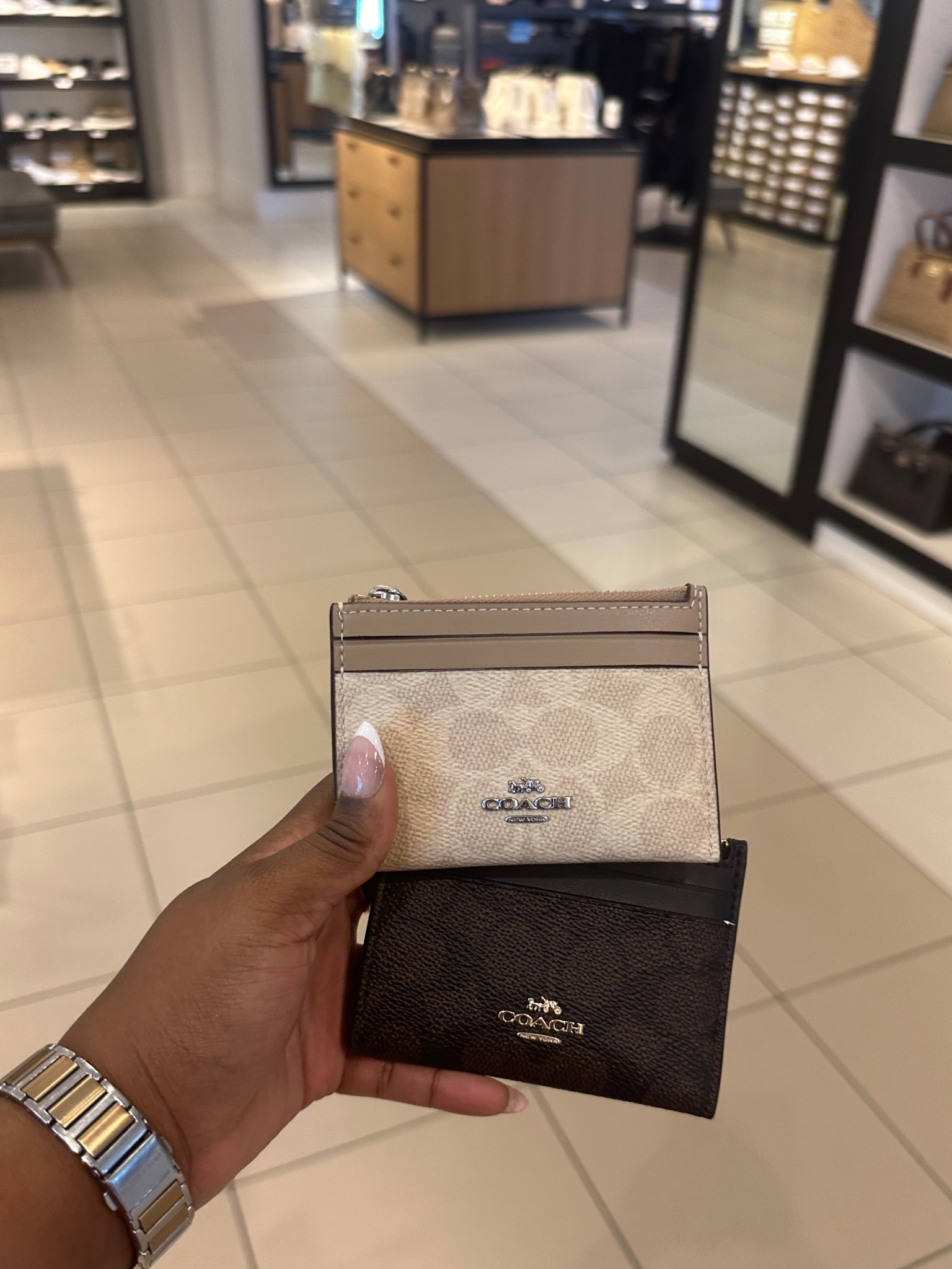 Coach skinny ID Card holder for ONLY $29. 

#LTKGiftGuide #LTKFindsUnder50 #LTKHoliday