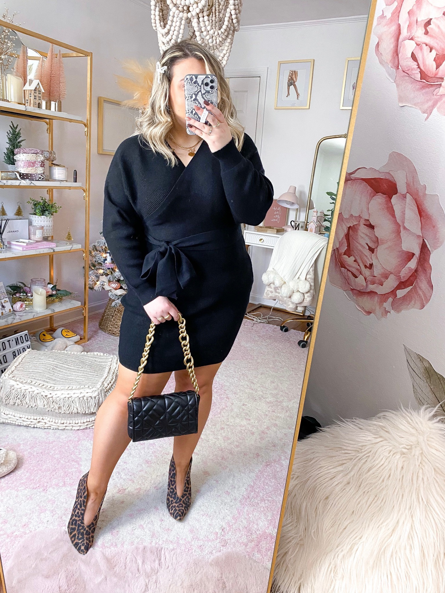 Amazon sweater dress
Wearing a large #LTKsalealert

#LTKSeasonal #LTKstyletip #LTKunder50