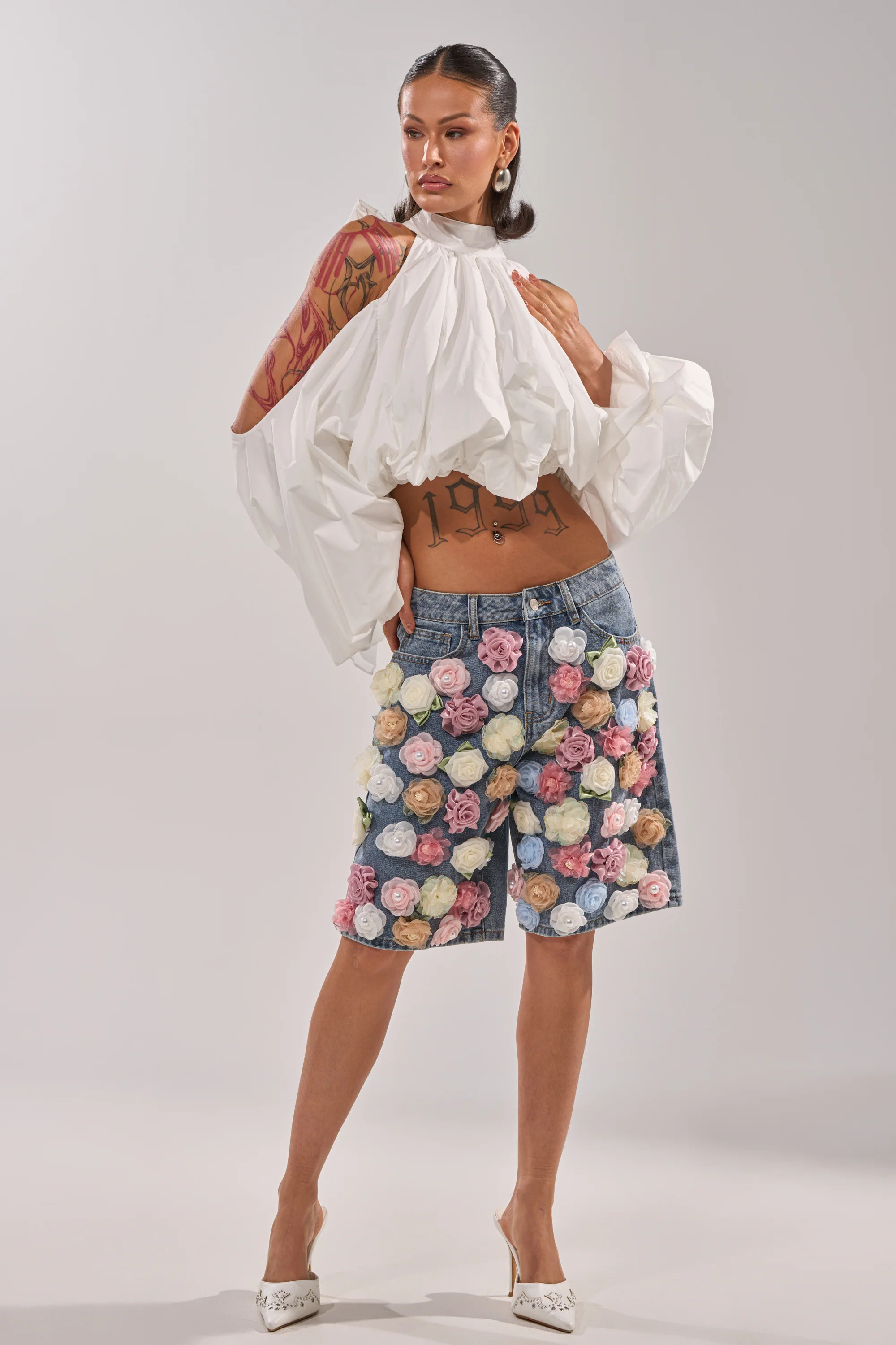 IRIS FLORAL BERMUDA SHORT | AKIRA