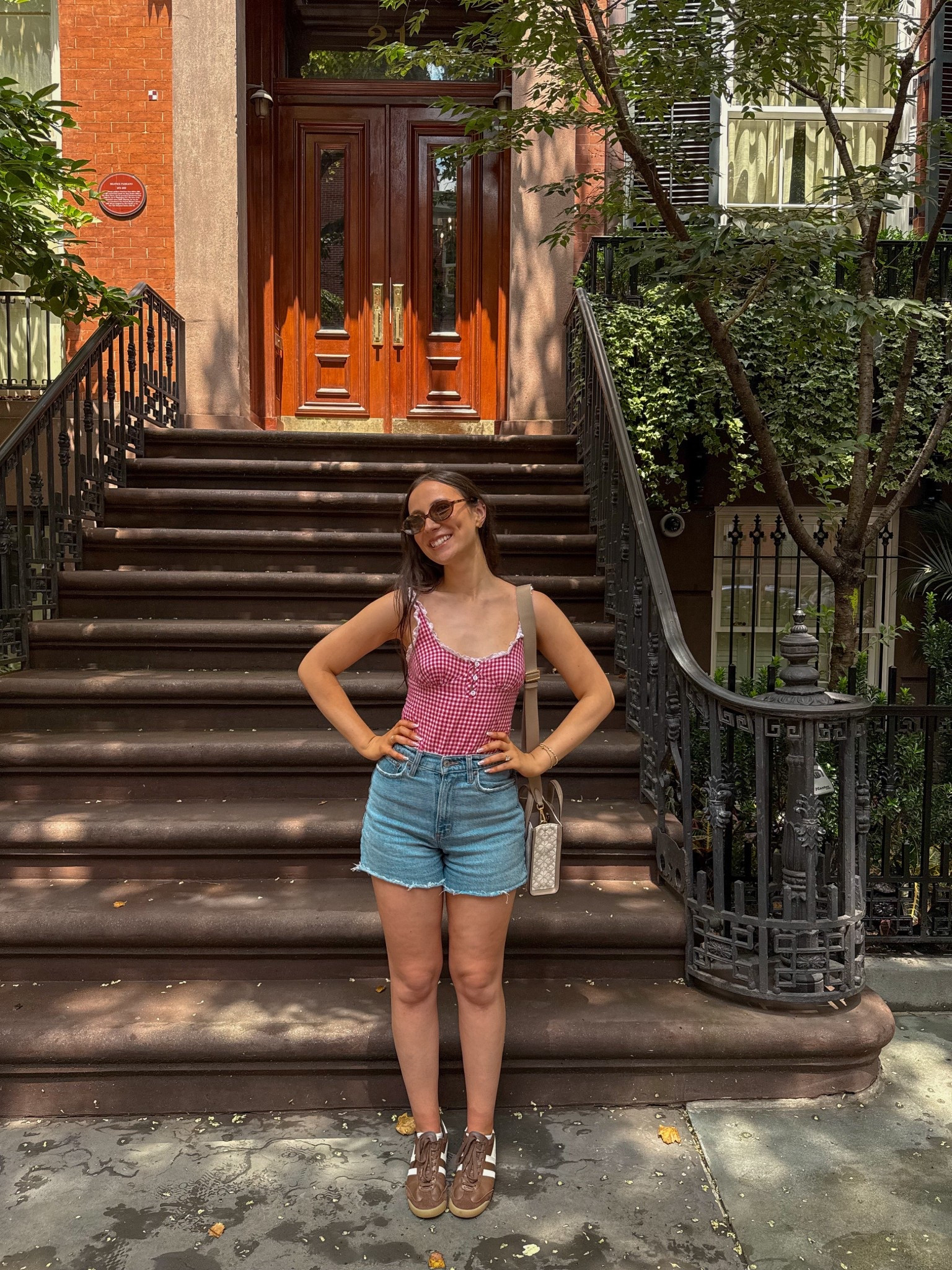 summer outfits, summer outfits 2025, summer fashion, july outfit, casual summer outfits, spring outfit ideas, cute summer outfits, cute casual outfit, date night outfit, date night outfits, vacation outfit, resort outfit, spring outfit, gingham top, red gingham top, abercrombie shorts, 