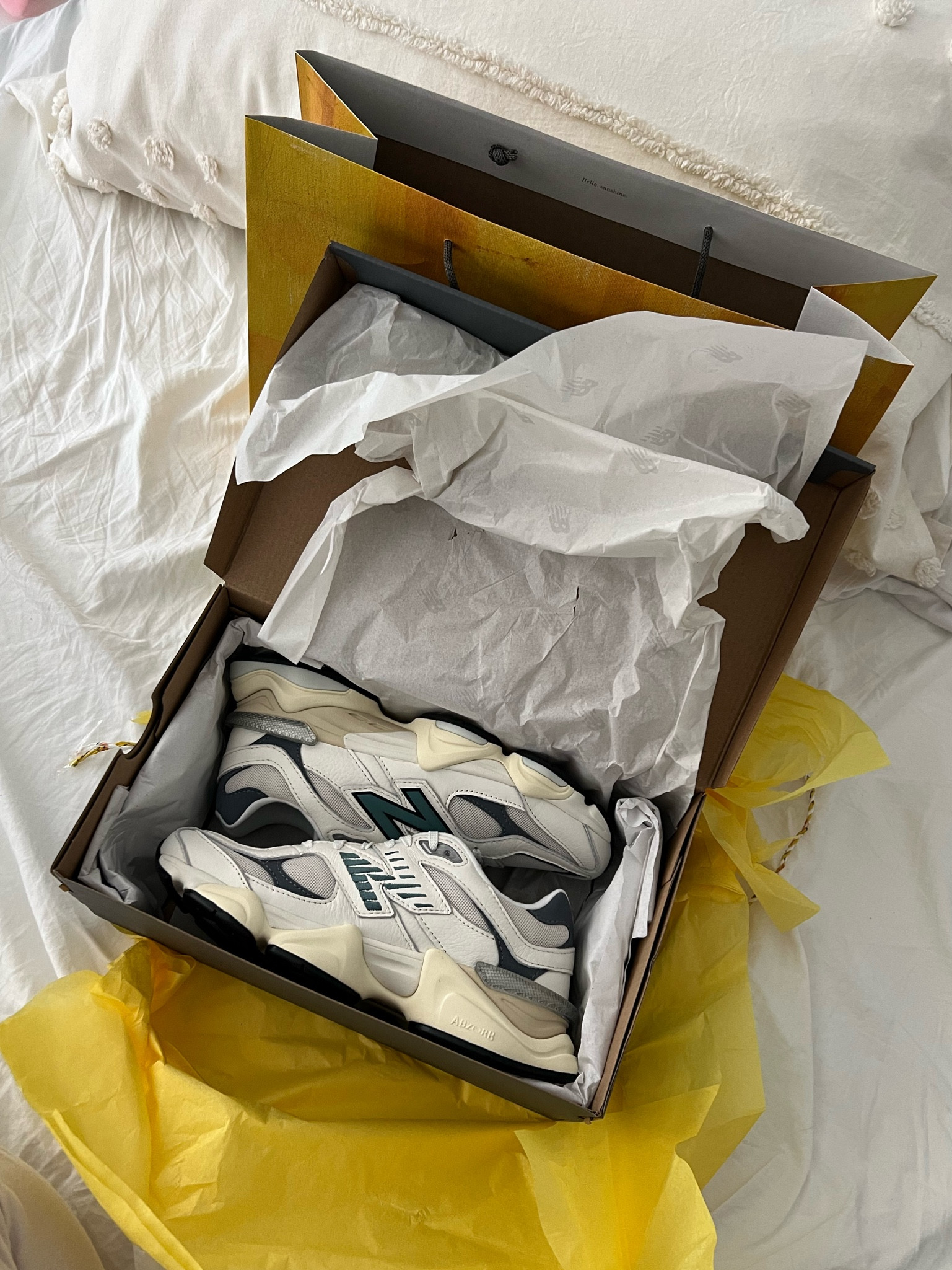 Simple, stylish, comfy: black bodysuit, beige trousers, New Balance 9060s. Easy vibes for the day! #ootd #ltkstyle #newbalance #abercrombie #casualchic 

#LTKmidsize #LTKshoecrush