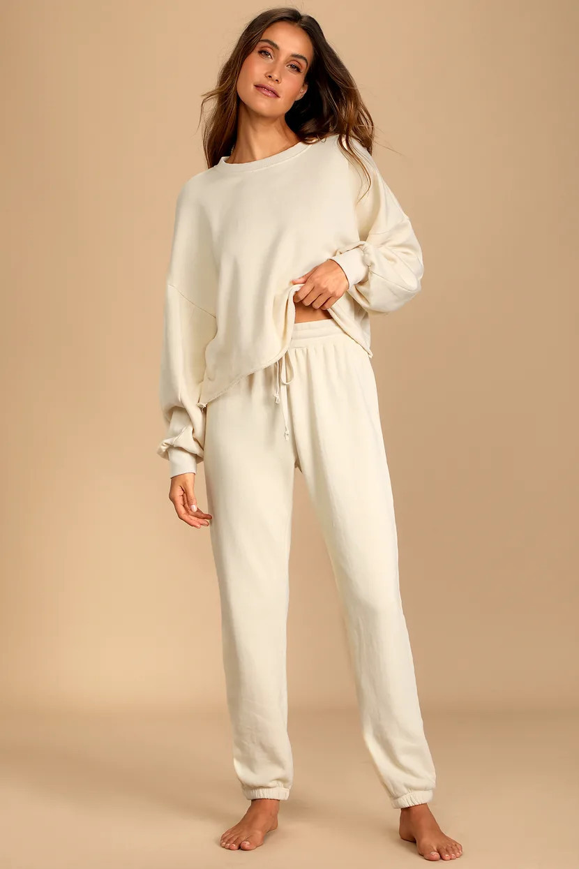 Boat House Cream Cropped Sweatshirt Comfy Casual Comfy Outfit Ideas Outfit Inspo Comfy Pants | Lulus (US)