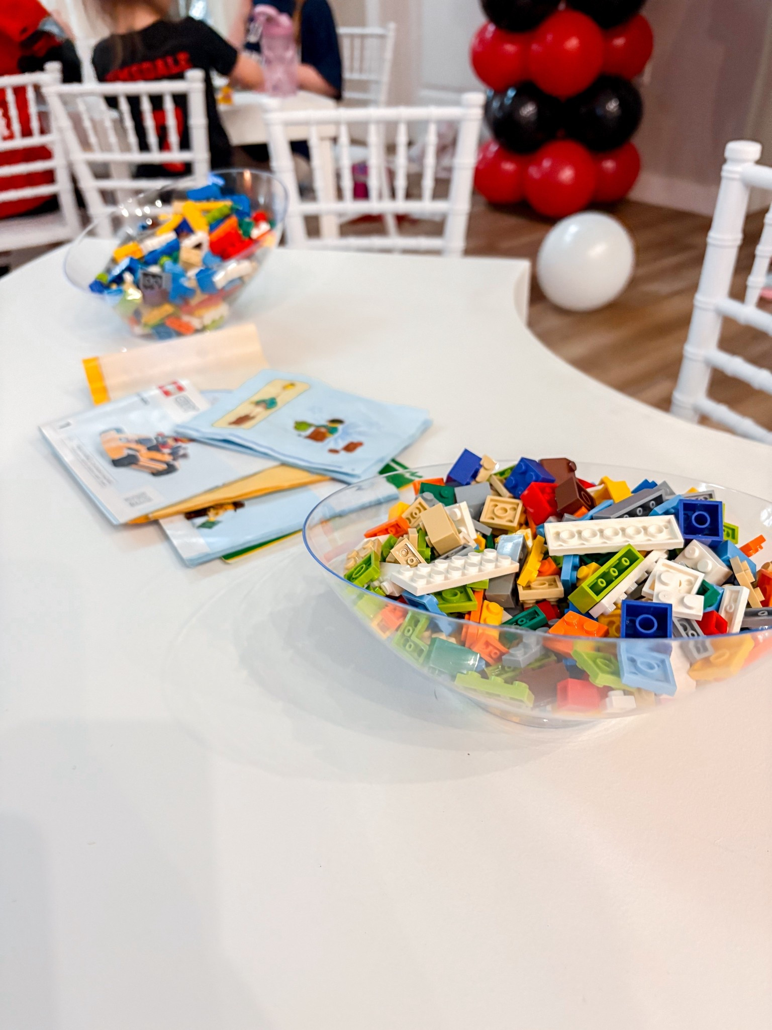 If you’re hosting a birthday party soon- you have to have a Lego building station! #lego #legos #toystation #birthday #birthdayparty #toddlerparty #kidparty #gabulldogs #footballparty #party 

#LTKHome #LTKBaby #LTKKids