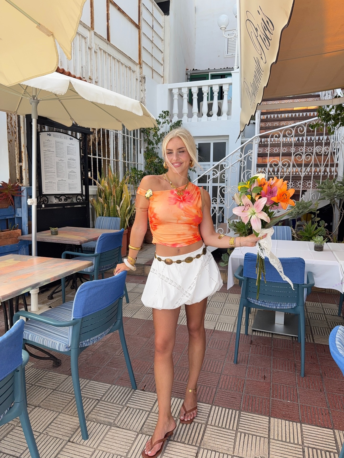 Colourful vibe 🧡🍊🌺

#LTKsummer #LTKeurope #LTKtravel
