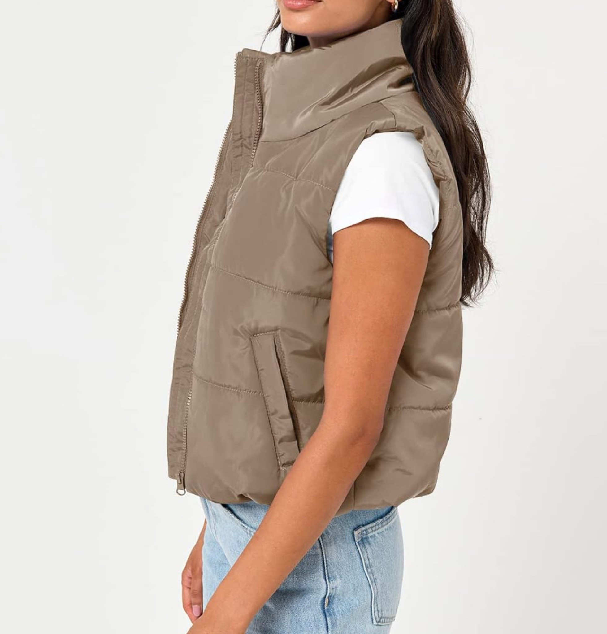 Fall puffer vest😍

#LTKSeasonal #LTKfindsunder50 #LTKfindsunder100