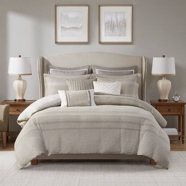Madison Park Signature Carmel Oversized Jacquard Comforter Set with Euro Shams and Throw Pillows ... | Bed Bath & Beyond