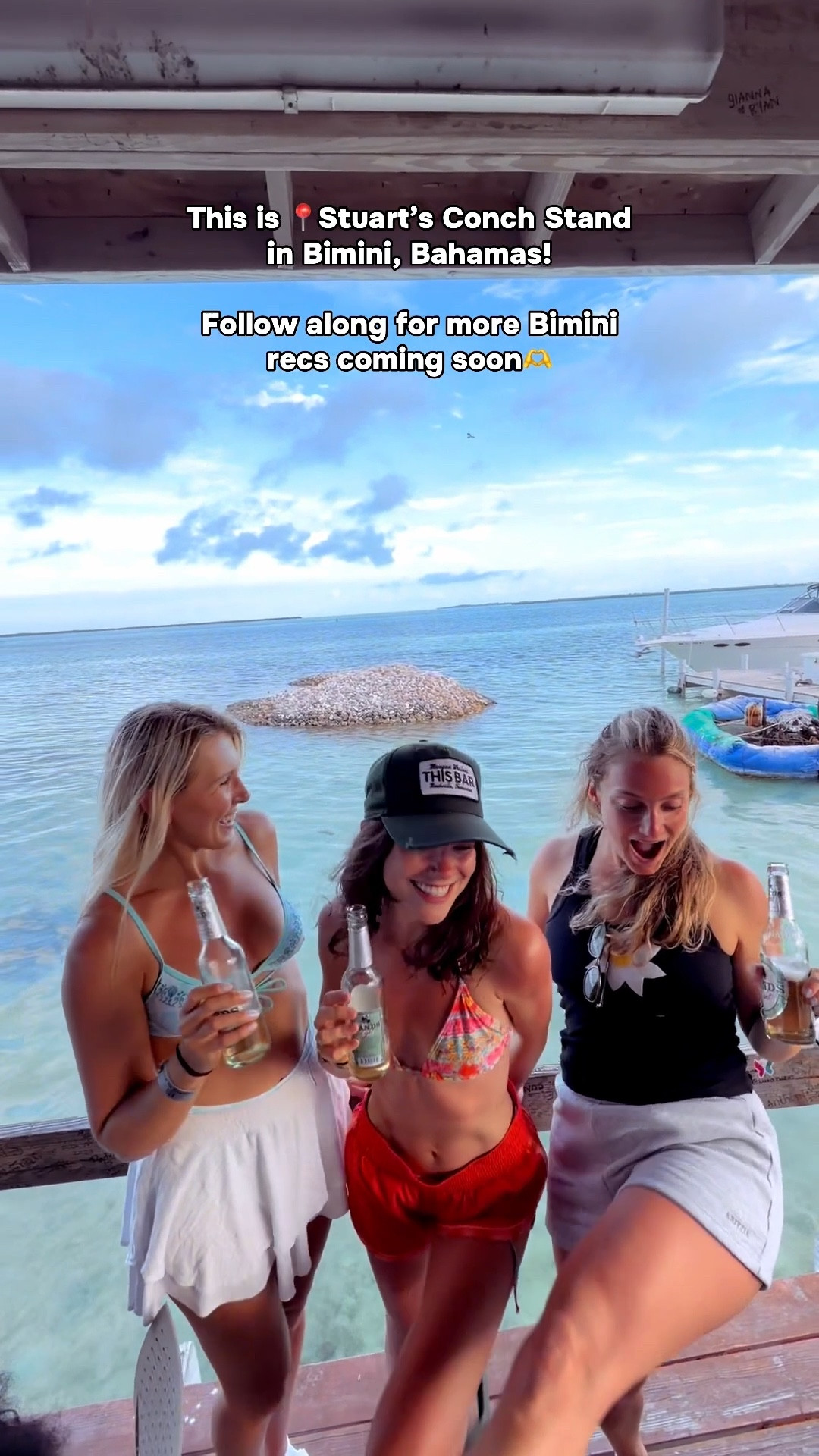 THE BEST BAR in the WORLD!! 🥹🫶🌊 SO many species gliding right past us! It was like being an aquarium, but even better since the animals are in the ocean right below!🥹🐠🐚🐡🪸🏝️ and you can’t beat 2 for $5 beer 😅🍻 

#bimini #marinelife #beach #ocean #bahamas 

#LTKActive #LTKSwim #LTKTravel