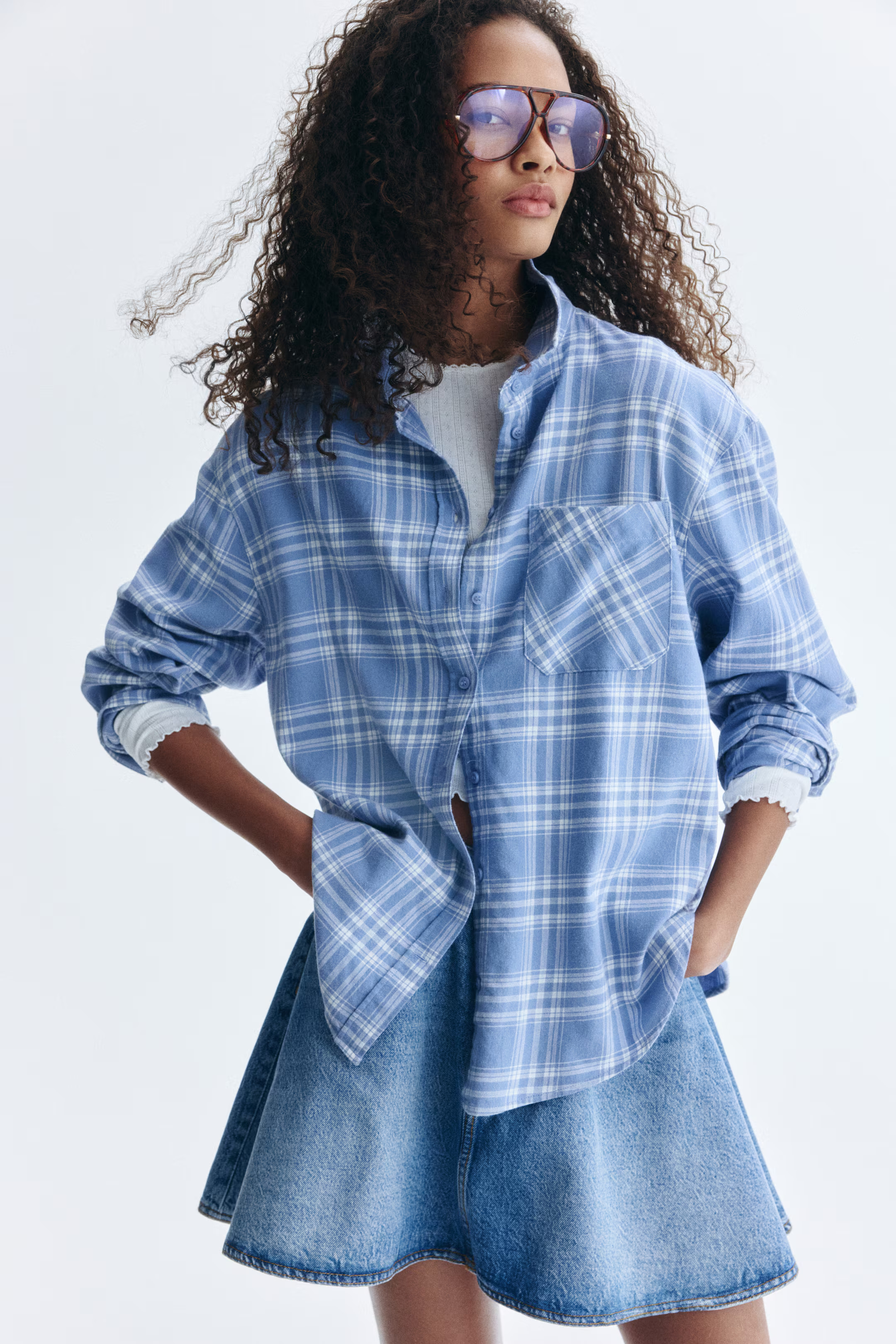 Oversized cotton shirt | H&M (UK, MY, IN, SG, PH, TW, HK)