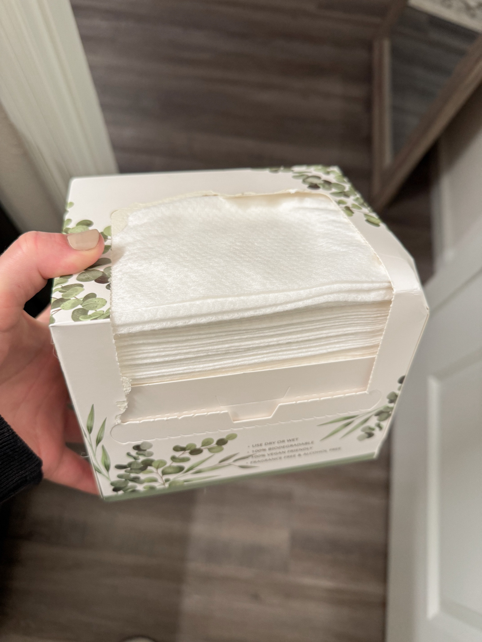 I swear by these disposable towels in my skincare routine! 
#skincare #skincareroutine #disposabletowel #disposablefacetowel #amazonfind

#LTKbeauty