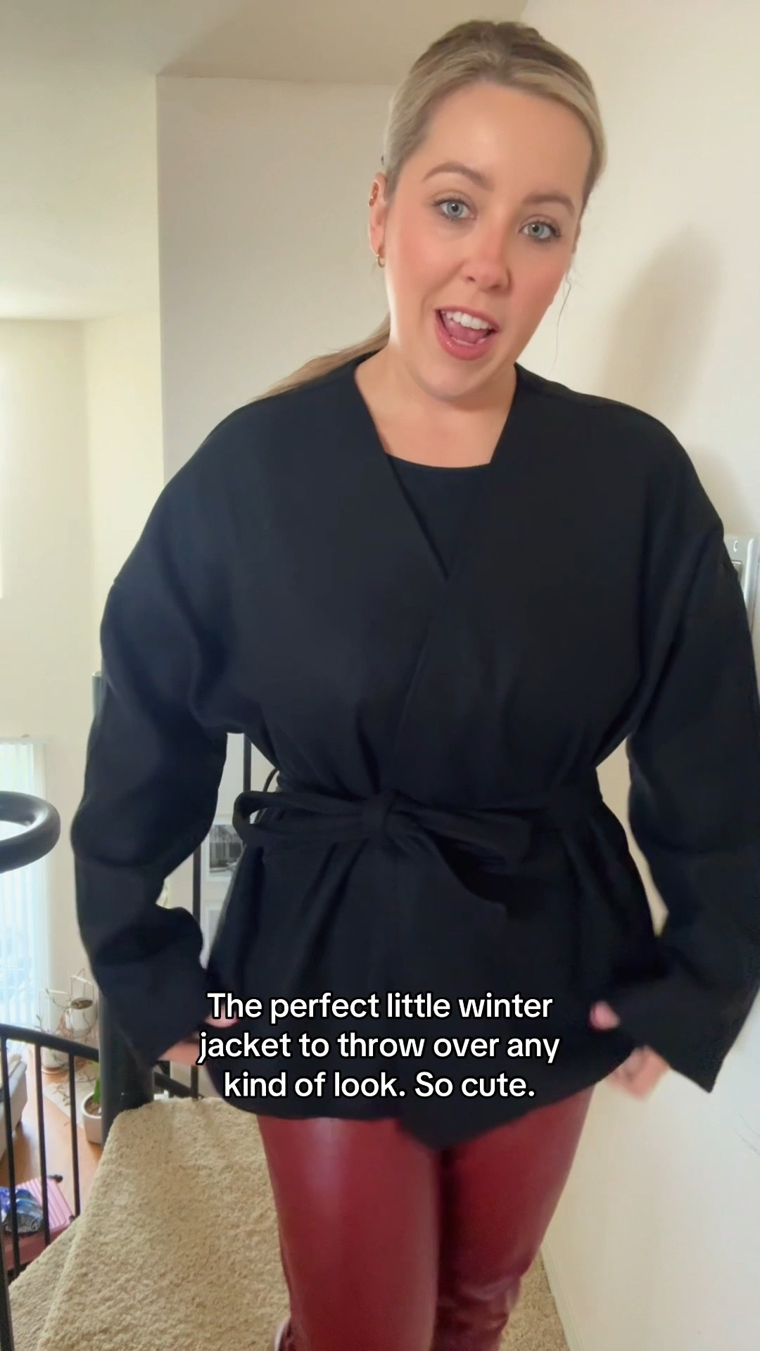  Women's Cropped Trench Coat Fall 2025 Wrap Belted Oversized Jacket Dressy Long Sleeve V Neck Peacoat

#LTKootd #LTKU #LTKSeasonal