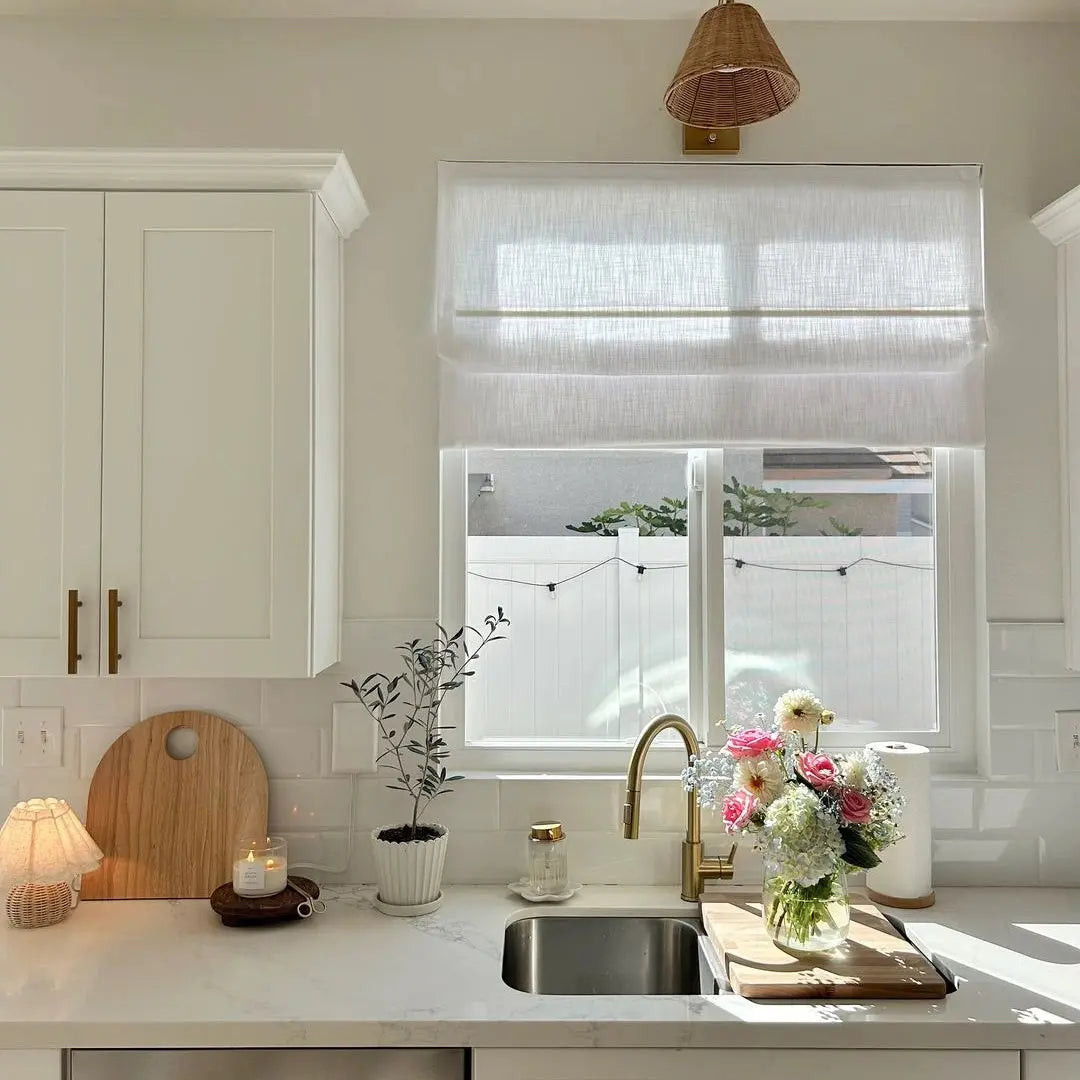 Liz Linen Roman Shade Cordless | TWOPAGES