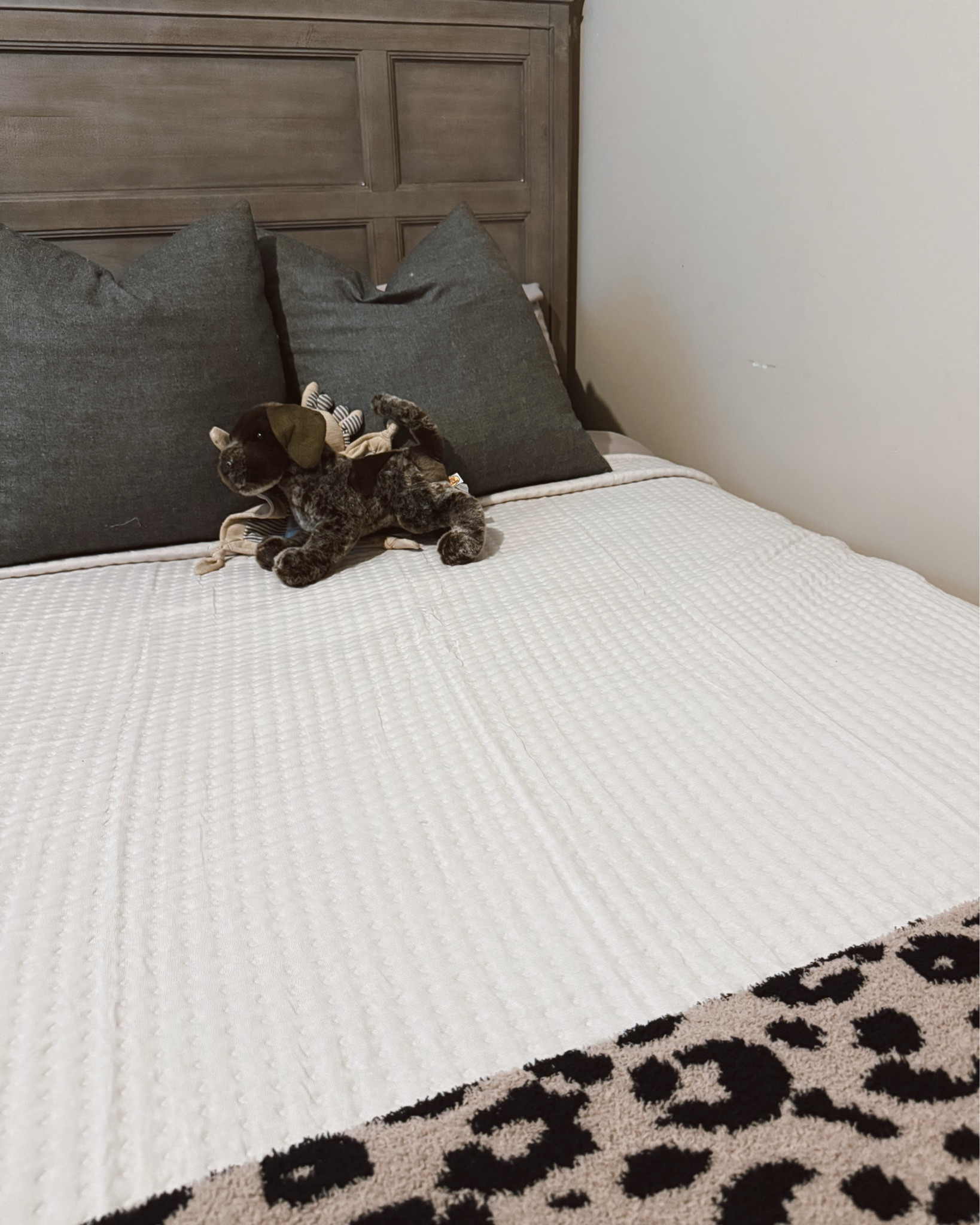 walmart cotton crinkle blanket 🤩 

#LTKFindsUnder50 #LTKHome