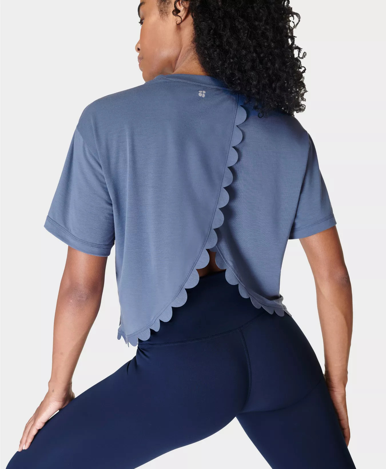 Scallop Edge Gym Tee | Sweaty Betty UK