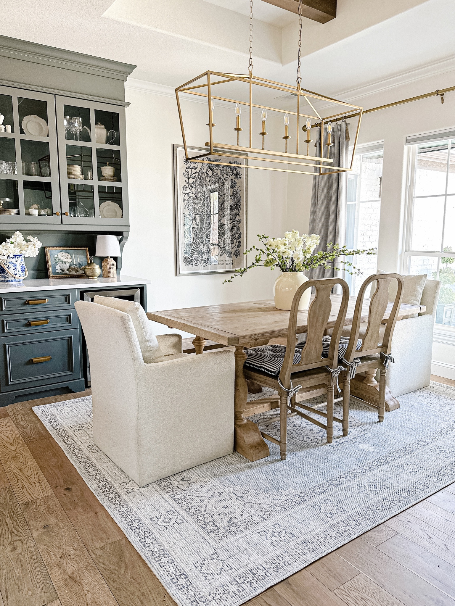 Area Rug Dining Room