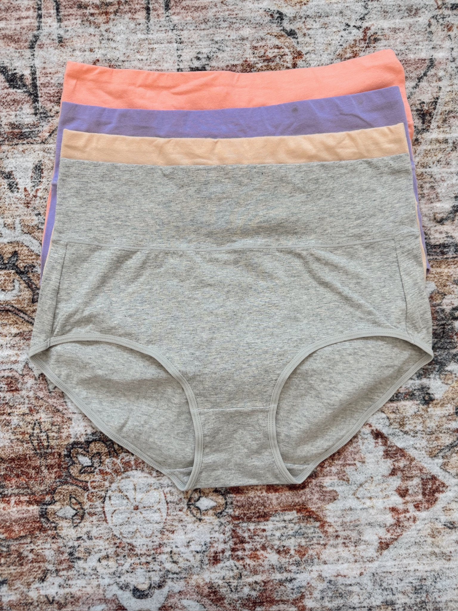 Granny panties 

#LTKSeasonal #LTKStyleTip #LTKFindsUnder50
