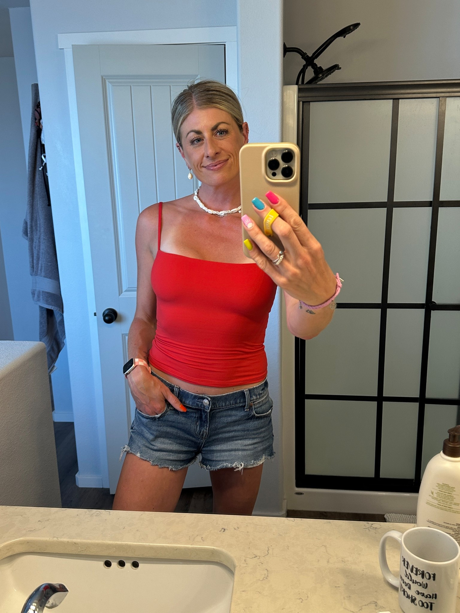 The most buttery soft “suck it all in” tank from Amazon! Wearing size small in top, 0 in shorts. Date night, summer outfit 