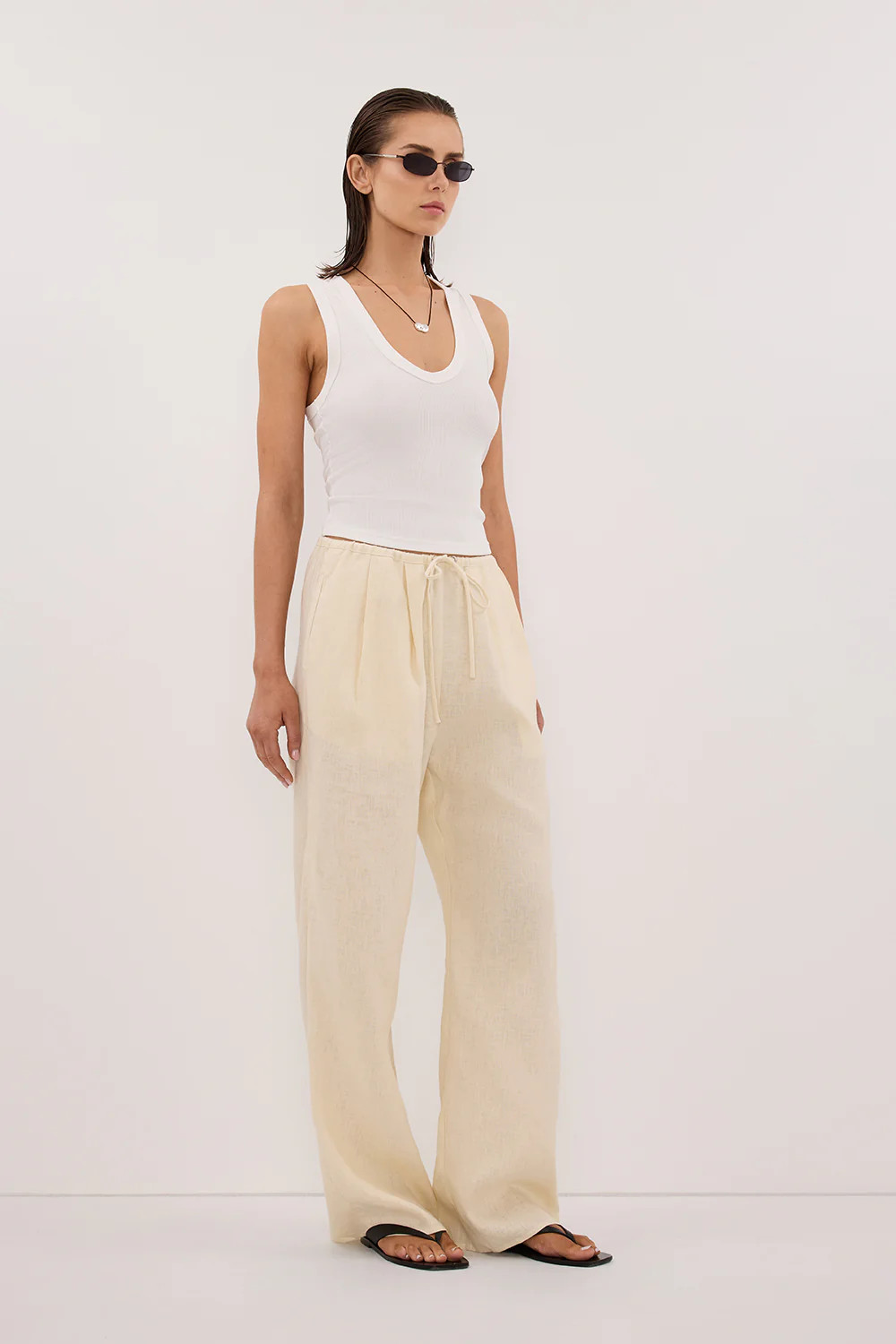 CARLA STRAW DRAWSTRING LINEN PANT | DISSH