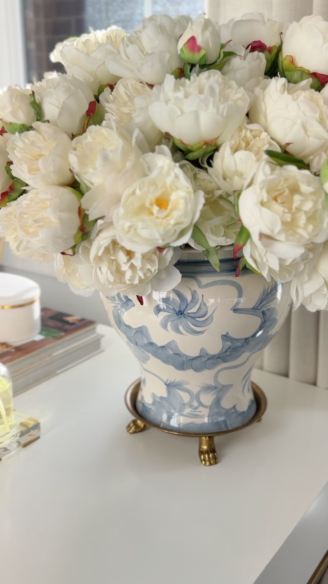 Amazon blue and white vase - great look for less find 💙

#LTKHome #LTKSeasonal #LTKSaleAlert