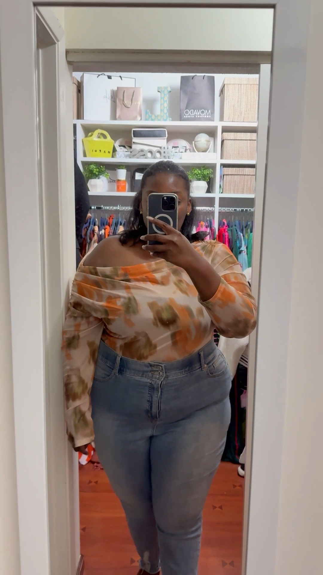 Could never go wrong with a Bodysuit and Jean

#LTKStyleTip #LTKFallSale #LTKPlusSize