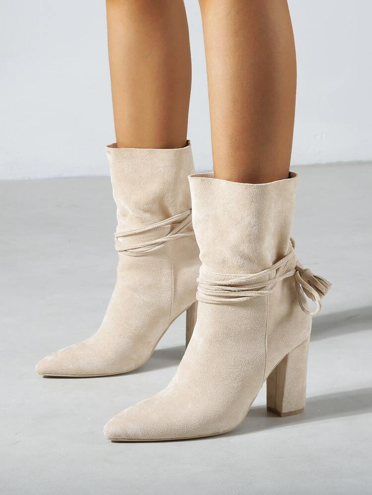 Tassel Decor Point Toe Chunky Boots | SHEIN