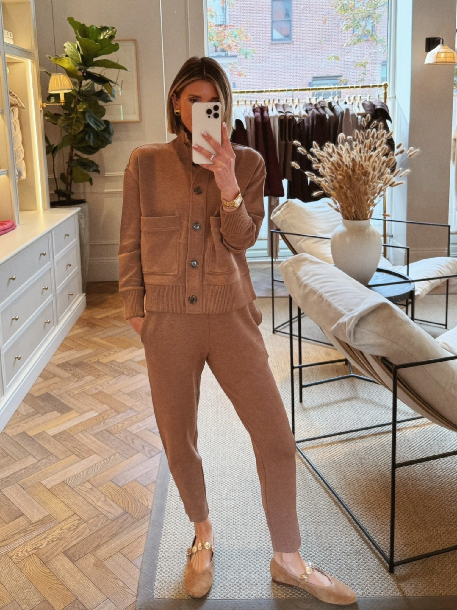 You can’t go wrong with a monochrome look in this gorgeous fall hue. 

#LTKootd