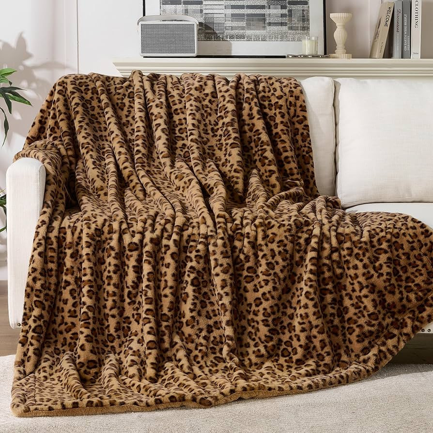 GALMAXS7 Cheetah Print Throw Blanket, Double-Sided Plush Faux Fur, 50"x60" | Amazon (US)