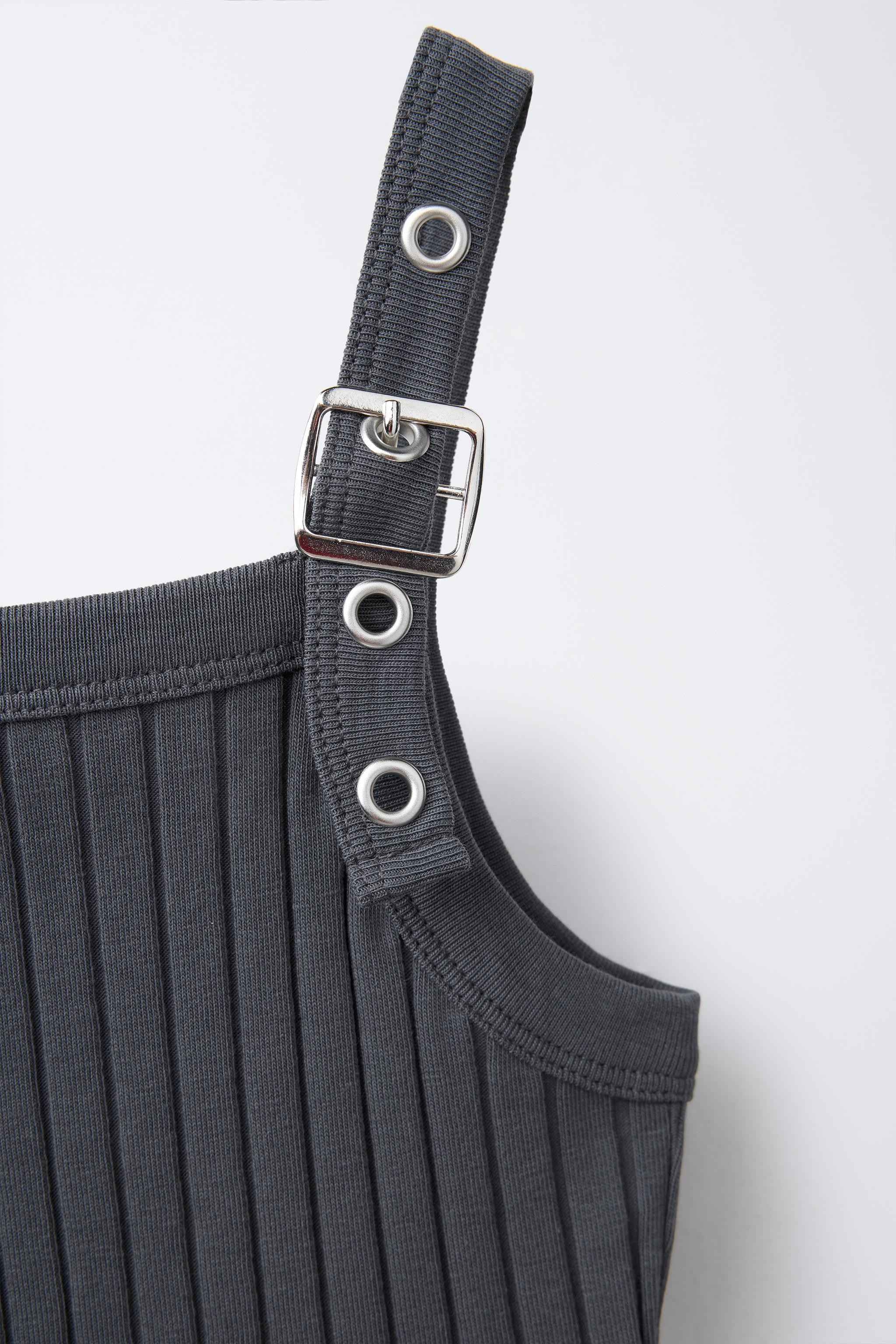 RIBBED TOP WITH STRAPS AND BUCKLES | Zara US