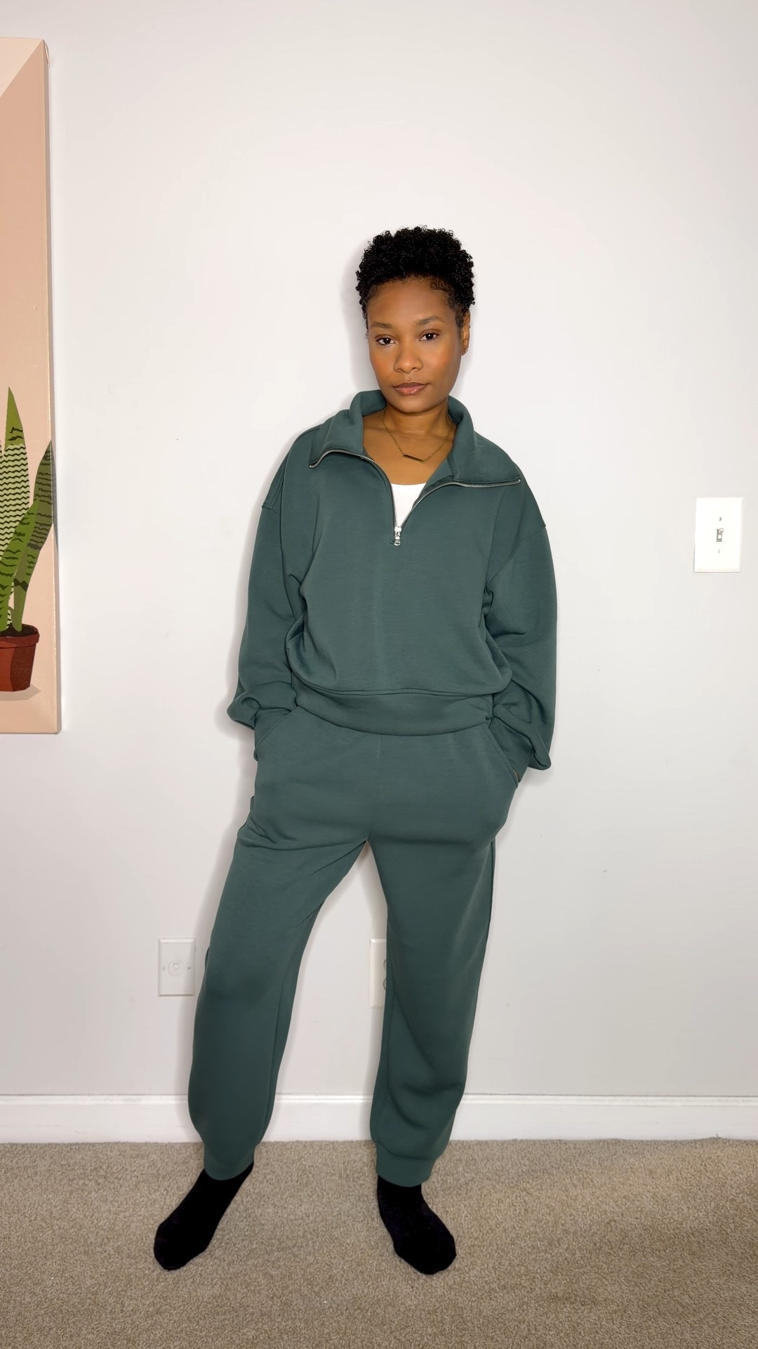 These are the bounce fleece sweats I keep talking about! 

I am wearing a size medium in the color Lakeshore. I’m 5’4” and 140 lbs. #oldnavy

#LTKootd #LTKfitnessgoals #LTKActive