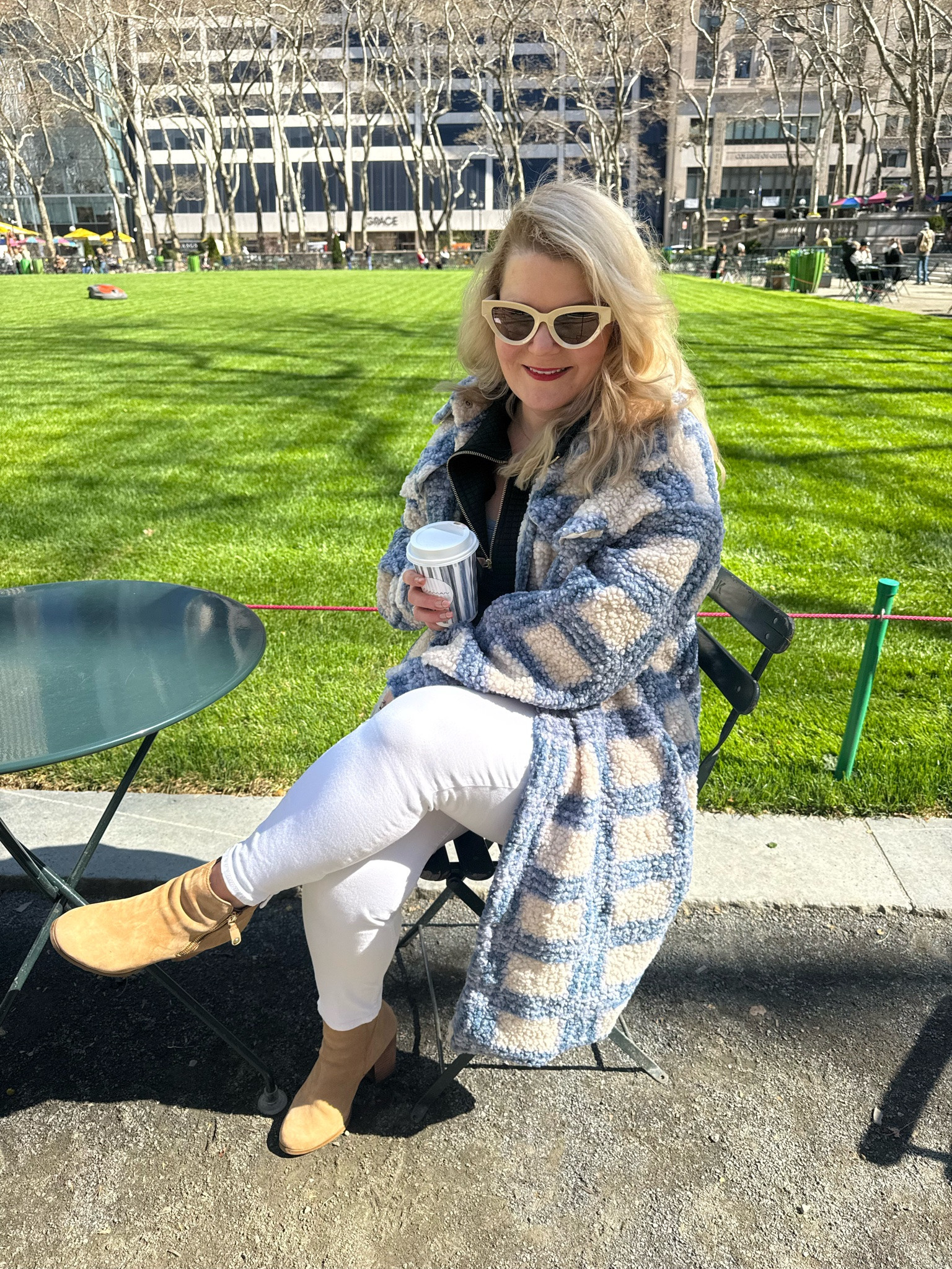 The perfect jacket from @Lulus

#LTKSeasonal #LTKPetite #LTKTravel
