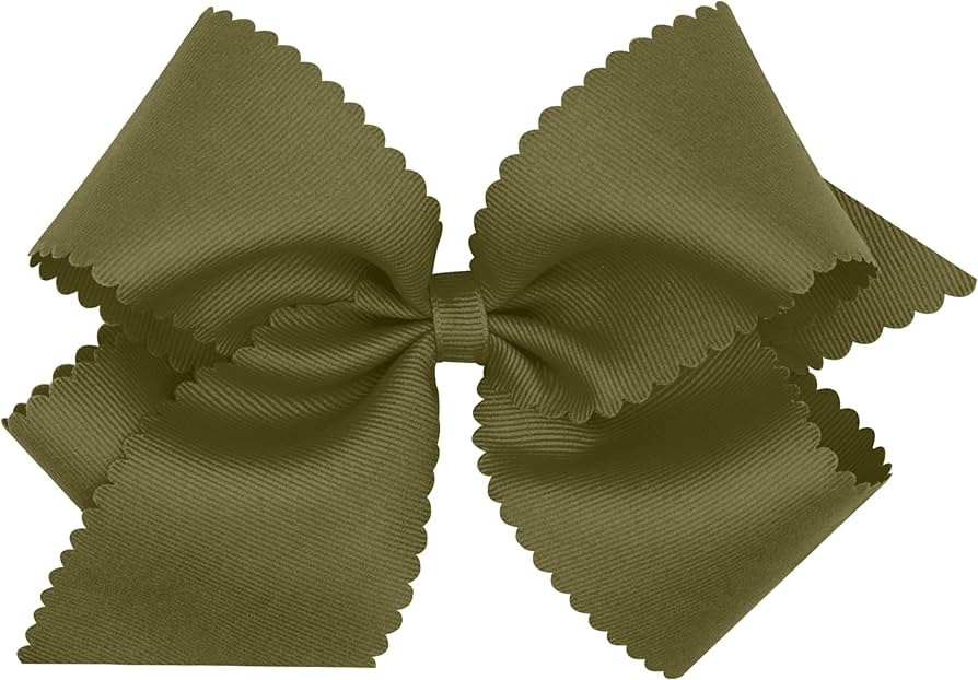 Wee Ones Girls' Classic Grosgrain Hair Bow with Scalloped Edges and Plain Wrap Center on a WeeSta... | Amazon (US)