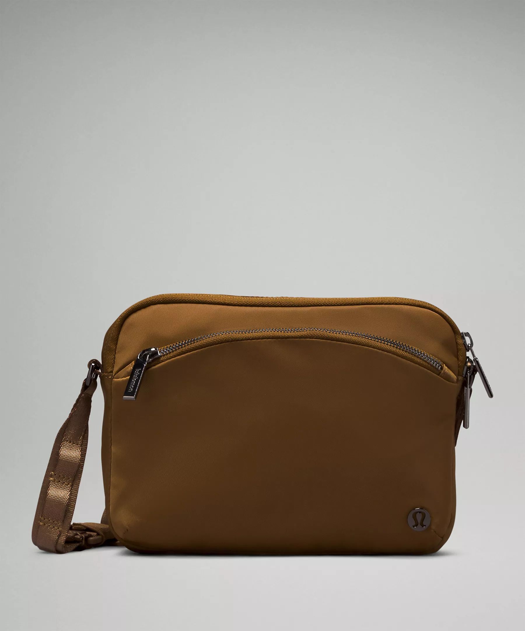 City Adventurer Crossbody Bag 2.5L | Women's Bags,Purses,Wallets | lululemon | Lululemon (US)