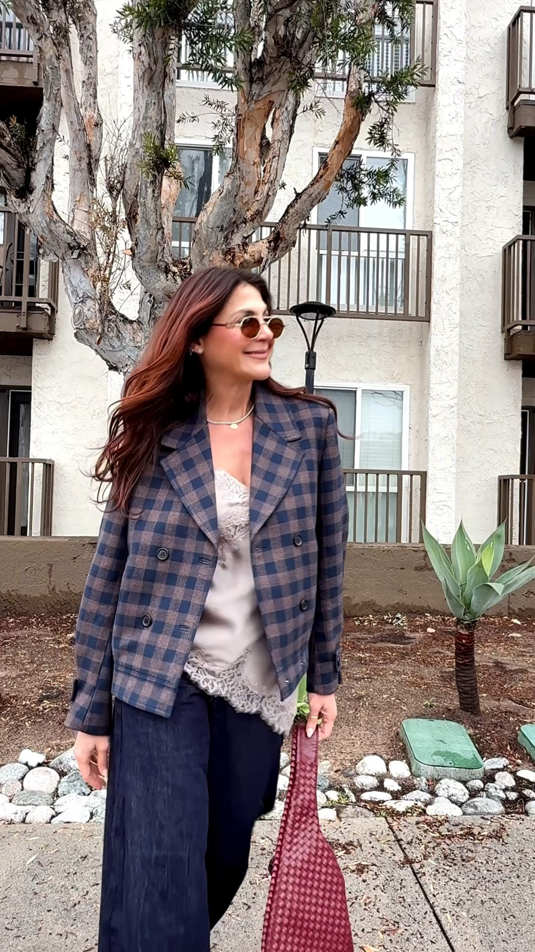 Just jeans and a jacket… but make it cute 💫
Proof that simple doesn’t have to be boring.
Sometimes the easiest outfit ends up being the best one.

Loving this trend! #zara

Jacket is @Zara REF. 2250/836
Top is @zara REF. 5919/105

#LTKvlog #LTKootd #LTKgrwm