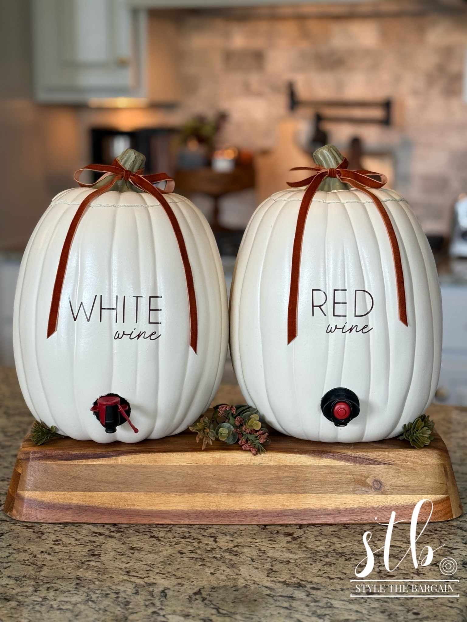 When your wine doubles as a Fall Decoration! I had fun with this easy and affordable DIY!  

#falldecor #falldecorating #fallwedding #fallparties #fallcraft #falldiy #pumpkindecor #pumpkins #bar #velvetbow

#LTKHome #LTKParties #LTKSeasonal