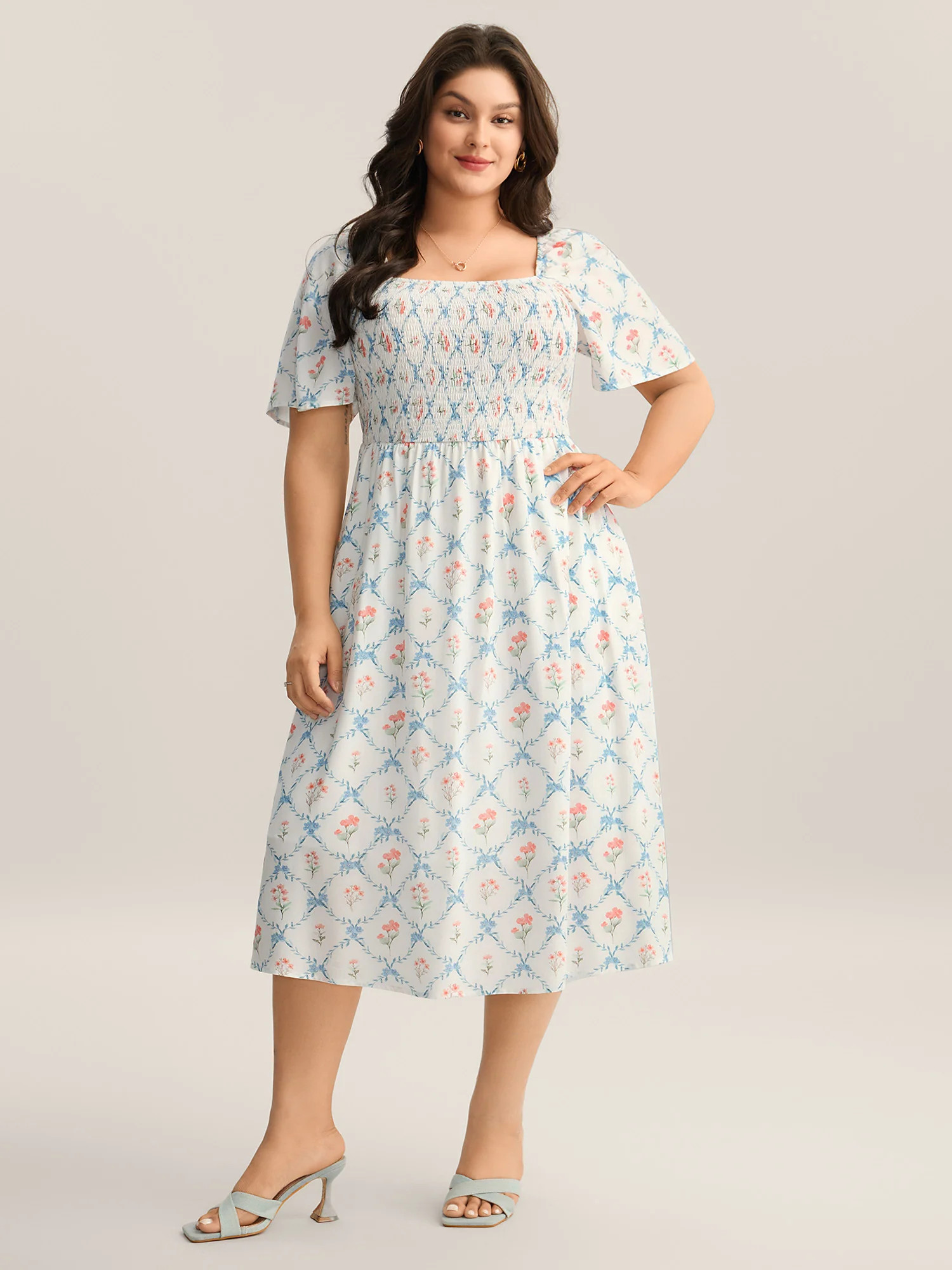 Shirred Floral Print Pockets Midi Dress | Bloomchic